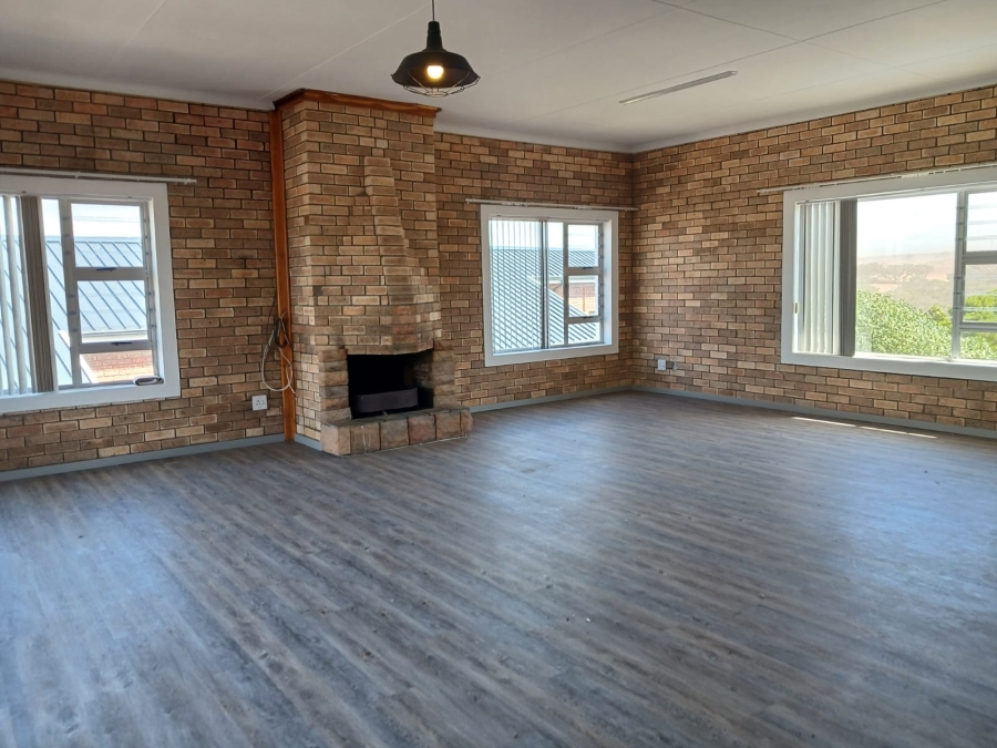 3 Bedroom Property for Sale in Stilbaai Wes Western Cape